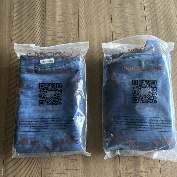 BRAWARM pack of 4 classic blue pillow covers - Picture 2 of 8